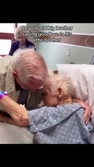 "El último abrazo": Abuelito se despide de su hermano menor en su lecho de muerte