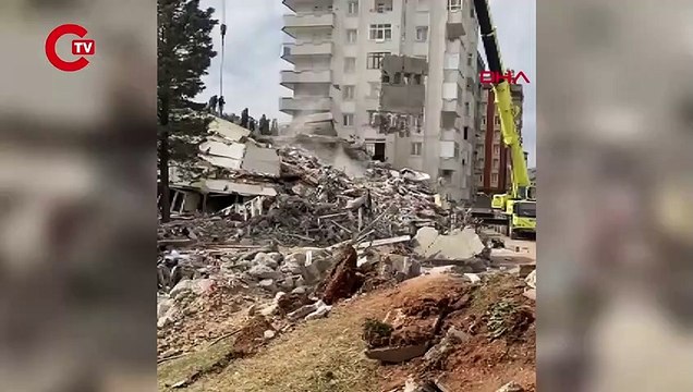 Kahramanmaraş’ta çöken Ezgi Apartmanı’nın sorumluları hakkında yakalama kararı çıkarıldı