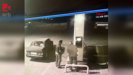 Akaryakıt istasyonunda sökmeyi unuttuğu pompayı kopardı