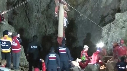 US explorer Mark Dickey freed from one of Turkey’s deepest caves