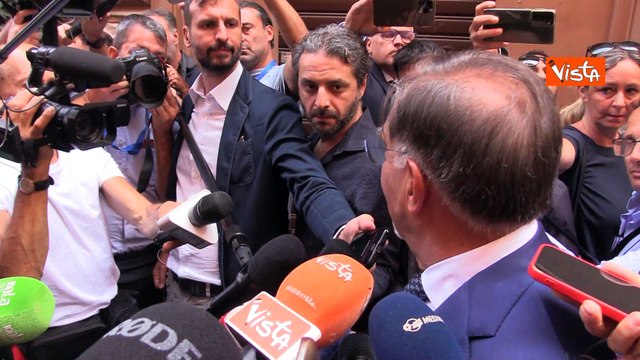 La Russa: Nessun imbarazzo, ma non presieder? l'Assemblea Nazionale di Fratelli d'Italia