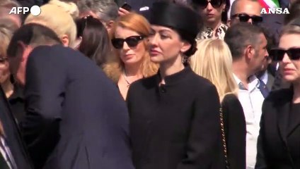 I figli Berlusconi accettano l'eredita', Fininvest blindata