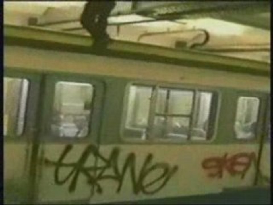 156 UV TPK IN METRO PARIS 75 93 94