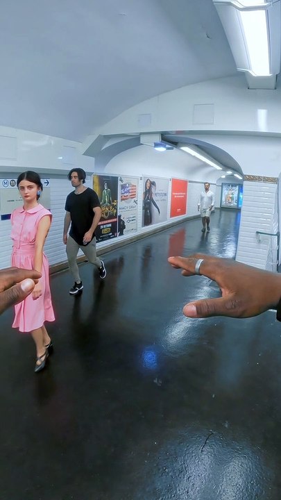 il meurt coincé dans un escalator