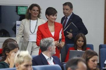 El Gobierno reclama a Feijóo que rectifique los "llamamientos golpistas" de Aznar