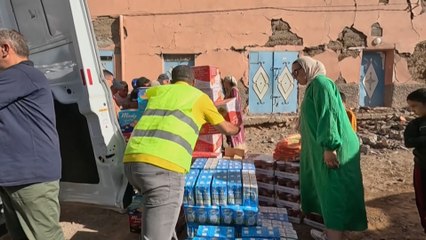التضامن الشعبي للمغاربة مع المتضررين من الزلزال