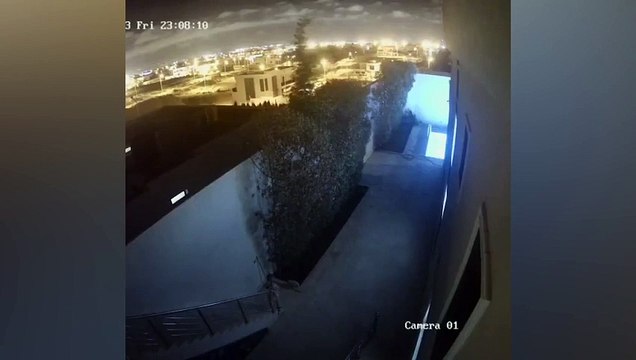 Fas'ta meydana gelen depremden bir kaç dakika önce Marakeş şehrin üzerinde gizemli mavi ışıklar görüldü