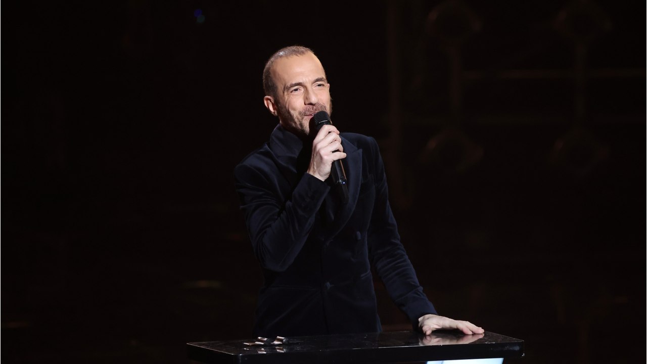GALA VIDEO - Calogero : son cocon familial au C...