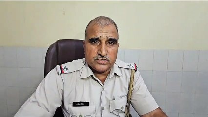 While trying to save the cow, the bus collided with the jeep on Hanumangarh Mega Highway, four including mother and son died