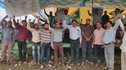 डिंडोरी: अनिश्चितकालीन हड़ताल पर सहकारिता समिति कर्मी, उपभोक्ताओं को नही मिल रहा राशन