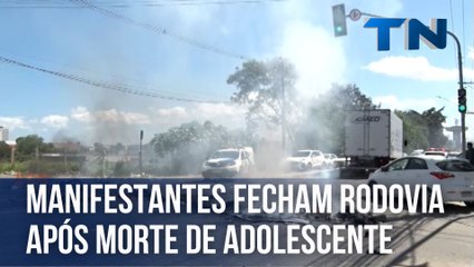 Manifestantes fecham rodovia após morte de adolescente