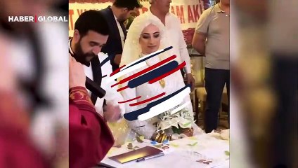 Nikahta gelin ve damadın hayal kırıklığına uğradığı o an...  Masaya oturan çocuk viral oldu