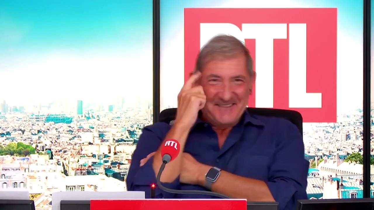 Julien Courbet "jaloux" d'une animatrice de M6 : il balance dans Ça peut vous arriver