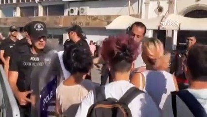 RTÜK'ün LGBT propagandası kararına tepki gösteren gruba polis müdahalesi