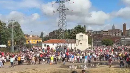Imágenes de una cogida durante el Toro de la Vega de Tordesillas