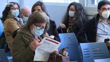 REGRESSO DE MÁSCARAS AOS HOSPITAIS É SINAL DE RECUO DE COMBATE À COVID-19