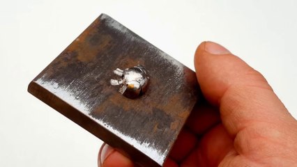 100 TON HYDRAULIC PRESS VS ADAMANTIUM BALL