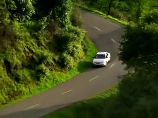 Mobil Kuning Yang Sangat aneh