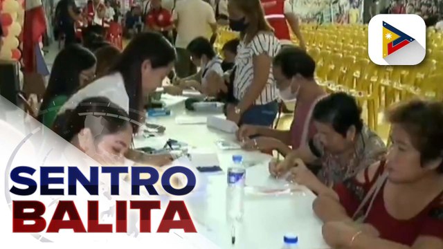 Pamamahagi ng livelihood grant sa rice retailers sa Marikina, tuloy sa kabila ng masamang panahon