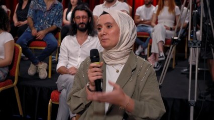 Kocasının Engeline Rağmen 'Konuşanlar'a Katıldı ve Boşandı! 🎙️