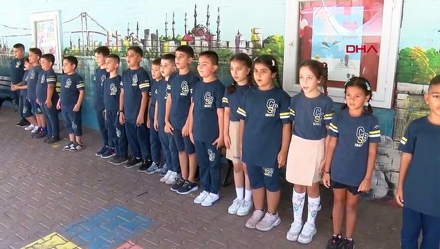 Adana'da 2023-2024 Eğitim-Öğretim Yılı İlköğretim Haftası Töreni