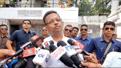 অভিষেক বাঘের বাচ্চা, সবকিছুর জবাব দিতে গিয়েছেন : ফিরহাদ হাকিম  | Oneindia Bengali