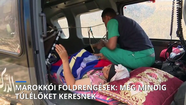 Még mindig keresnek túlélőket a földrengés sújtotta Marokkóban