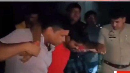 एट: पुलिस मुठभेड़ में इनामिया बदमाश गिरफ्तार, चलीं गोलियां