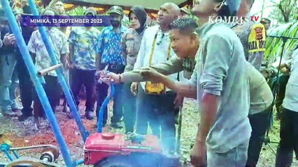 Sulit Air, Warga Mimika Dapat Bantuan Sumur Bor dari Kapolri