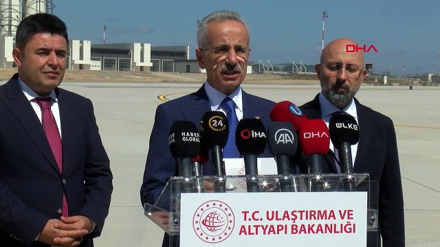 İSTANBUL ? BAKAN URALOĞLU SABİHA GÖKÇEN HAVALİMANI'NDA İNCELEMELERDE BULUNDU
