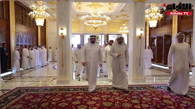 نائب رئيس مجلس الوزراء ووزير الدفاع الشيخ أحمد الفهد وصل إلى دبي وكان في استقباله سمو الشيخ أحمد بن محمد بن راشد آل مكتوم النائب الثاني لحاكم دبي