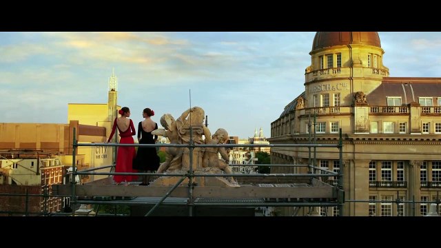 Solo queda la danza Tráiler VO