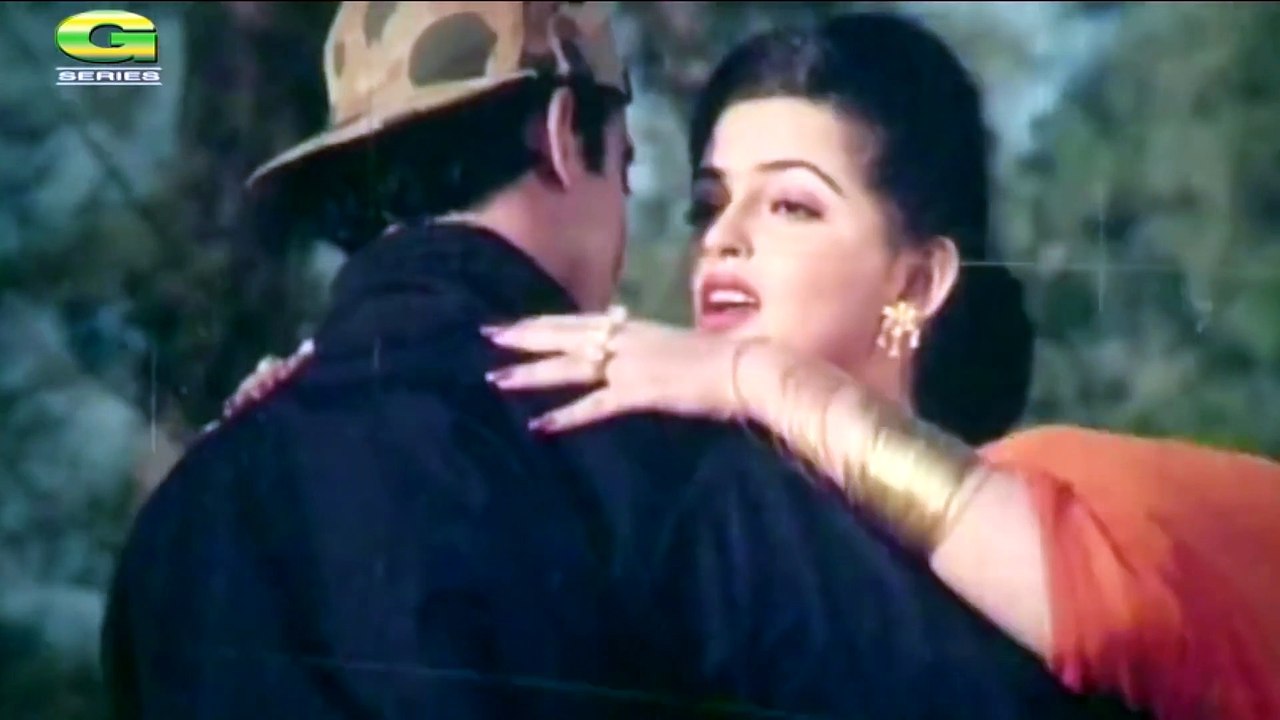 Tumi Chader Jochona Nou -- তুমি চাঁদের জোছনা নও -- Riaz -- Ayna -- Andrew Kishore -- Hridoyer Ayna