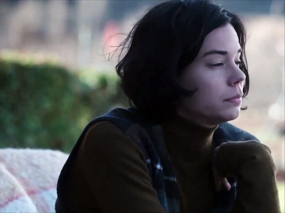 Un amor Trailer