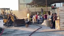 Kocaeli'de geri dönüşüm tesisinde yangın çıktı
