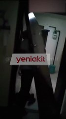 Ev sahibi kiracısının kapısını söküp götürdü