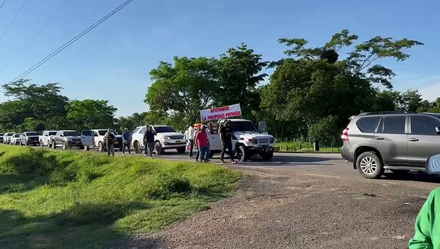 Ganaderos se unen para sacar invasores de fincas