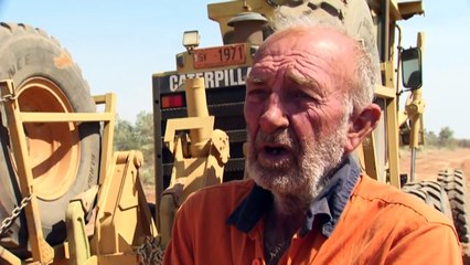 Massive fire in NT Barkly region out of control after wind changes