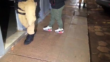 De tênis novo: mulher é presa com crack, maconha e bicicleta furtada no Interlagos