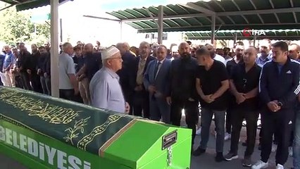 Sefa'ya acı veda... Tedavi için Fransa'dan Türkiye'ye getirilen Sefa son yolculuğuna uğurlandı