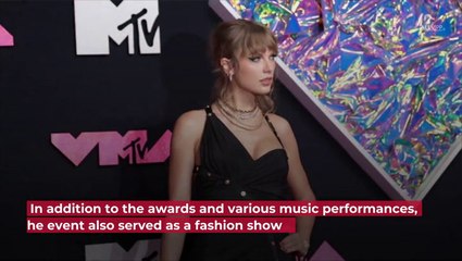 Selena Gomez Celebrates Hottest VMAs Comeback In Red