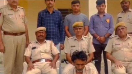 बाड़मेर: पुलिस के पास आया एक फ़ोन, फिर धरा दबोचा इस शख्स को, जानें पूरा मामला
