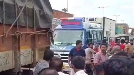 అనకాపల్లి జిల్లా: ఘోర విషాదం... చక్రాల కిందపడి బాలిక మృతి