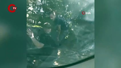 İstanbul’da “pes” dedirten uyuşturucu ticareti kamerada Kağıda sarıp uyuşturucu sattı