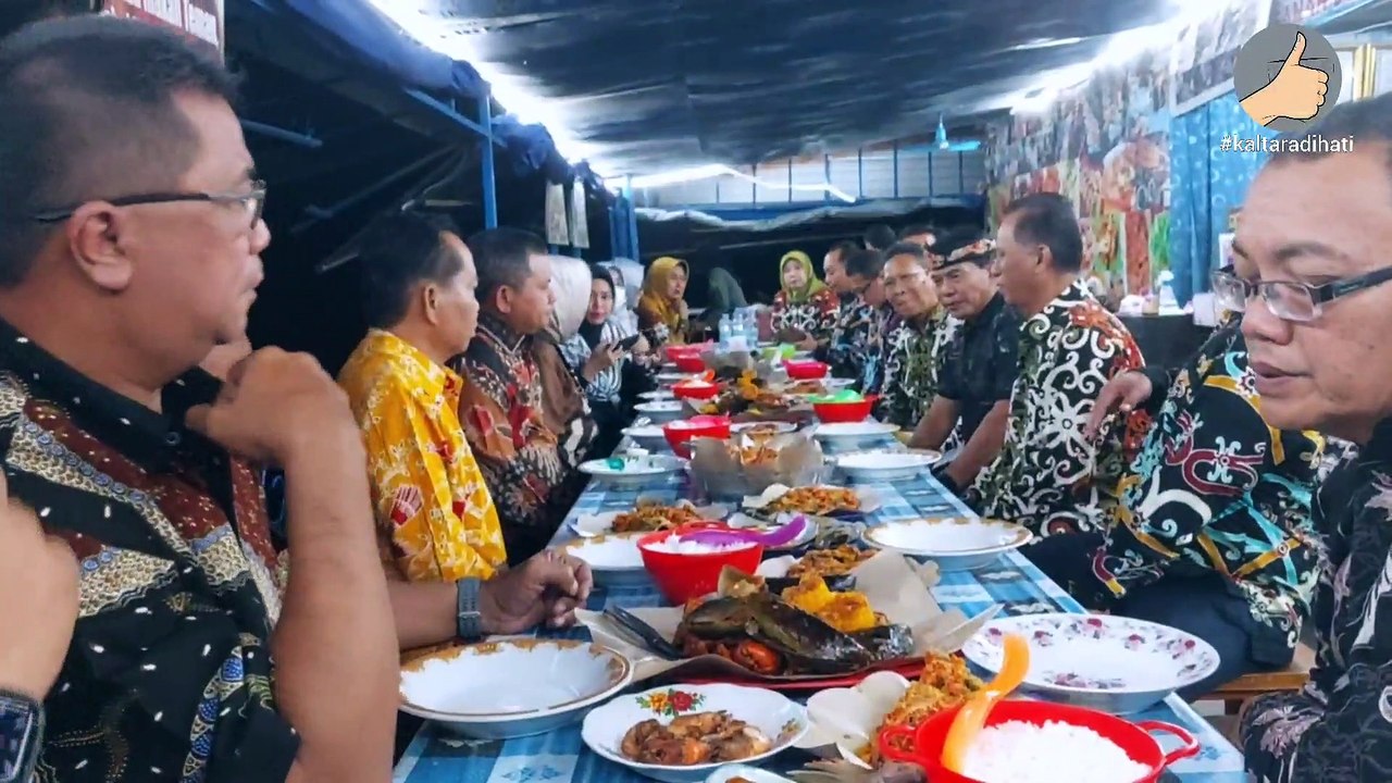Gubernur Kaltara Jamu Rombongan Mahkamah Agung di Warung Rakyat
