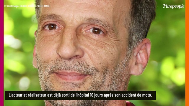 Accident de moto de Mathieu Kassovitz : apparition remarquée de l'acteur en fauteuil roulant, et une blessure impressionnante
