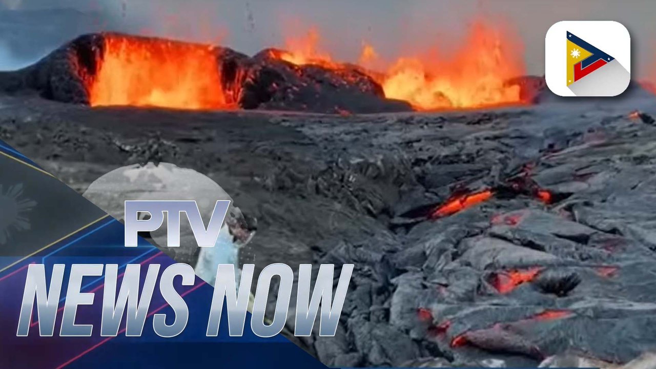 Hawaii's Kilauea volcano erupts, scientists col...