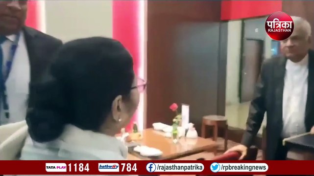 स्पेन जा रही ममता को एयरपोर्ट पर मिले इस देश के राष्ट्रपति और 'इंडिया' गठबंधन पर पूछ लिया ये सवाल