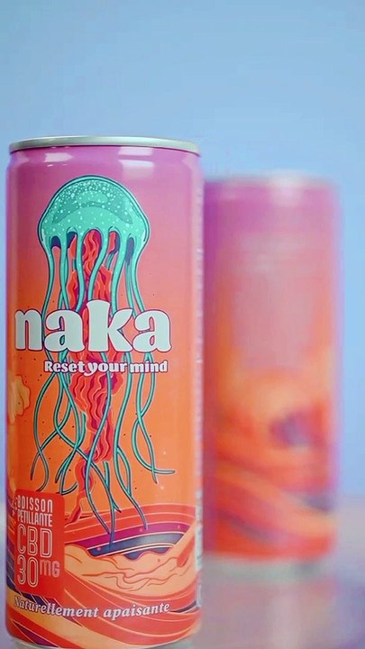 Retro Naka drink sunset #retro #vintage #old #oldschool #mode #fashionweek #style #Airdrop #naka #boisson #studio #vidéo #photo #drink #food #jellyfish #naka #nakadrink #France #madeinfrance