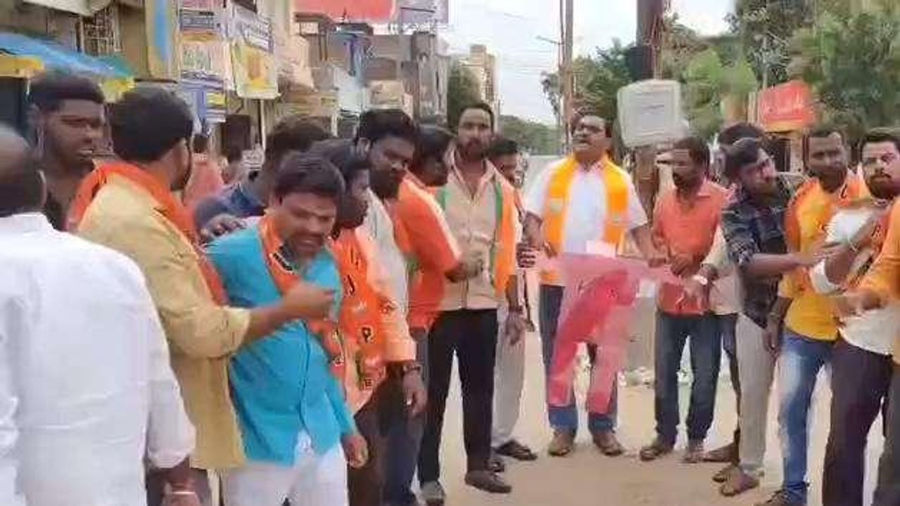 సిద్ధిపేట: రాష్ట్రంలో నిరంకుశ పాలన.. ఆగ్రహంలో బీజేపీ శ్రేణులు